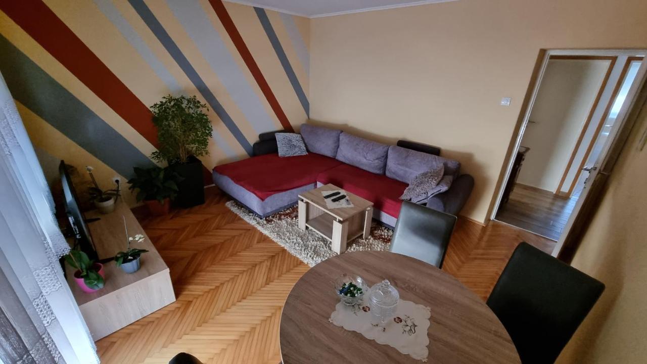 Apartman Ori Umag Exteriör bild