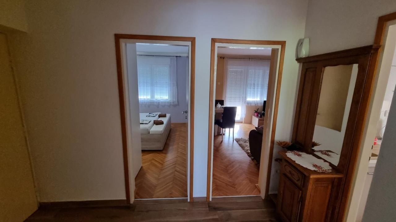 Apartman Ori Umag Exteriör bild